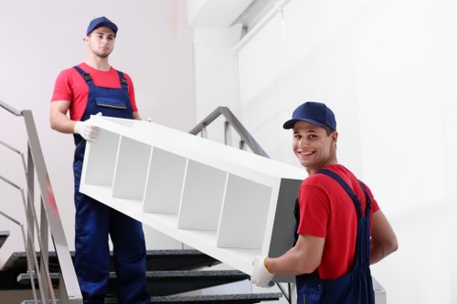 Removals van service operating in Knightsbridge residential streets