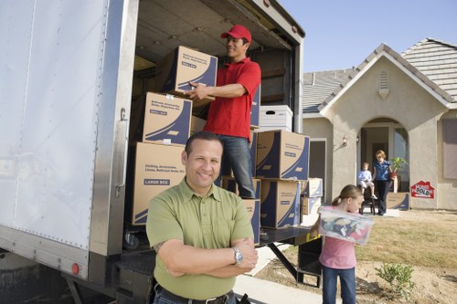 Moving van service for Knightsbridge residential relocations