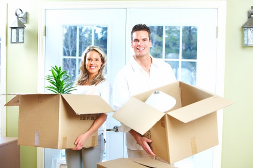 Furniture transport and collection service in Knightsbridge