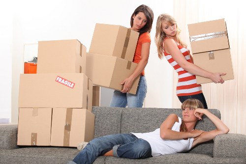 Loading and unloading service for a Knightsbridge removal company
